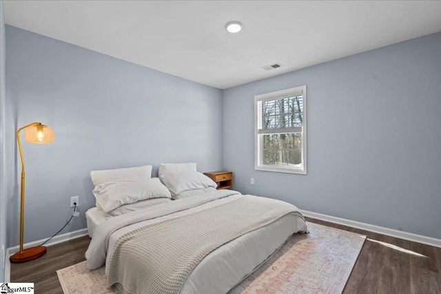 802 Fairfield Court, Spartanburg, SC 29306