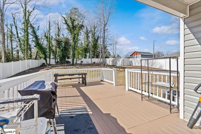 802 Fairfield Court, Spartanburg, SC 29306