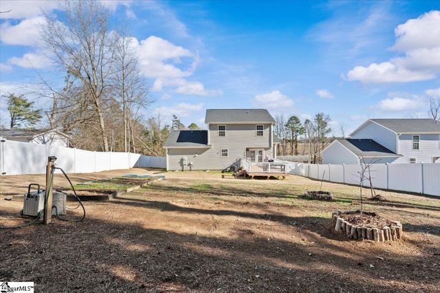 802 Fairfield Court, Spartanburg, SC 29306