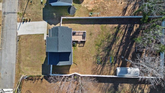 802 Fairfield Court, Spartanburg, SC 29306