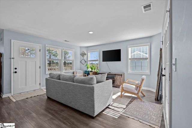 802 Fairfield Court, Spartanburg, SC 29306