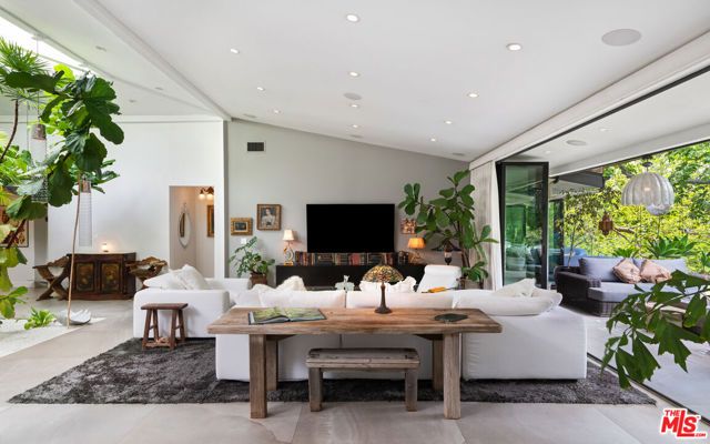 33020 Pacific Coast Highway, Malibu, CA 90265