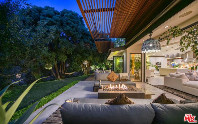33020 Pacific Coast Highway, Malibu, CA 90265