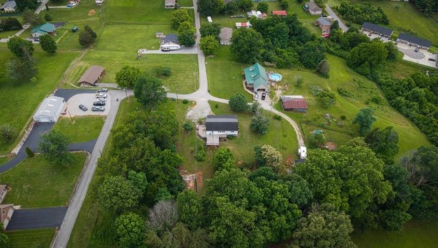 228 Whitaker Road, Somerset, KY 42503