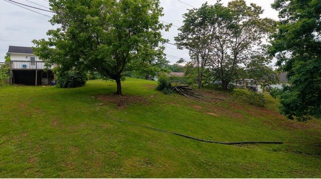 228 Whitaker Road, Somerset, KY 42503