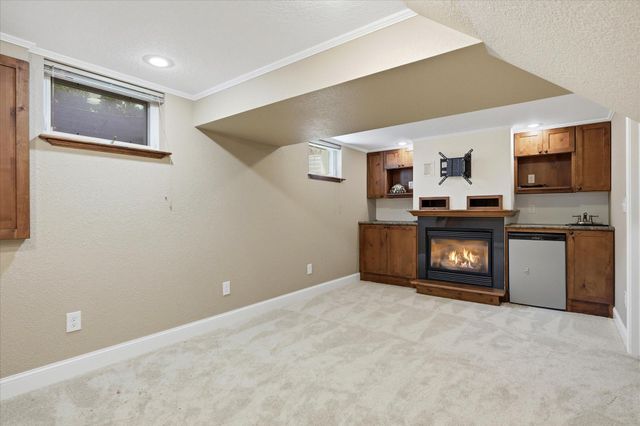 8137 16th Avenue S, Bloomington, MN 55425