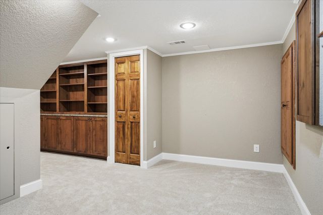 8137 16th Avenue S, Bloomington, MN 55425