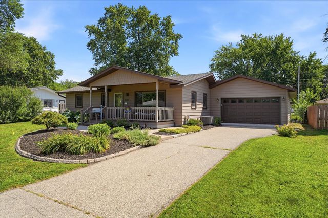 8137 16th Avenue S, Bloomington, MN 55425