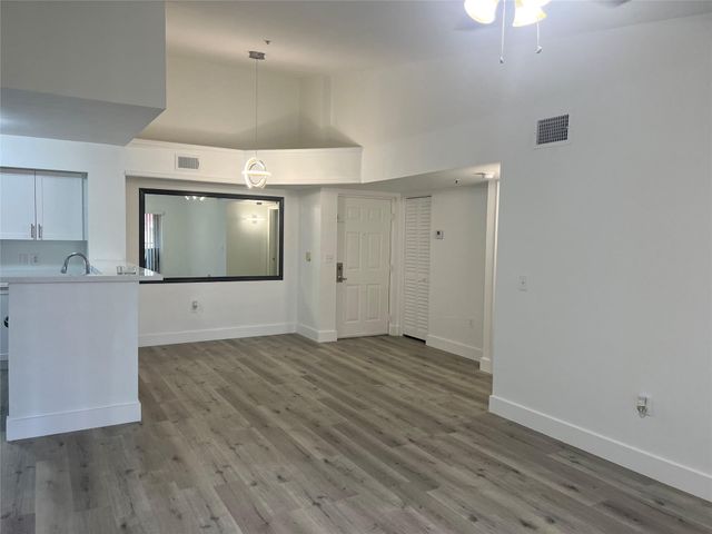 2113 Renaissance Boulevard 306, Miramar, FL 33025