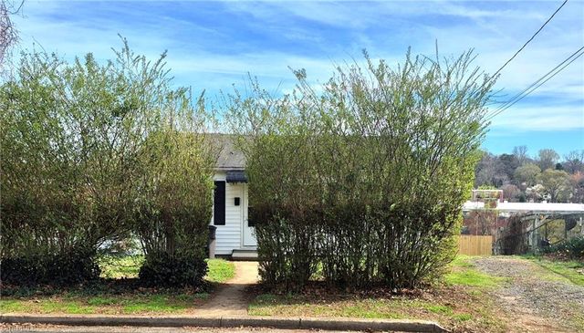 833 Haywood Street, Winston-salem, NC 27105