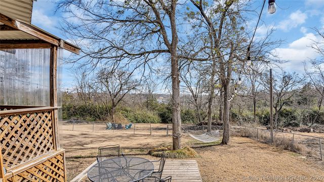 7172 C Street, Kingston, OK 73439