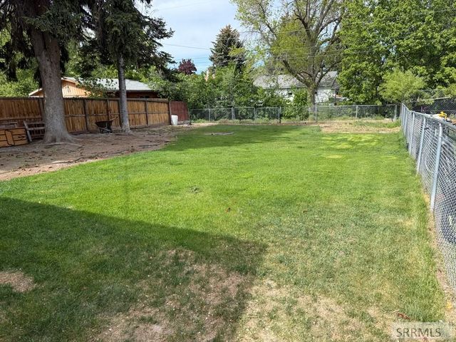 1137 Ada Avenue, Idaho Falls, ID 83402