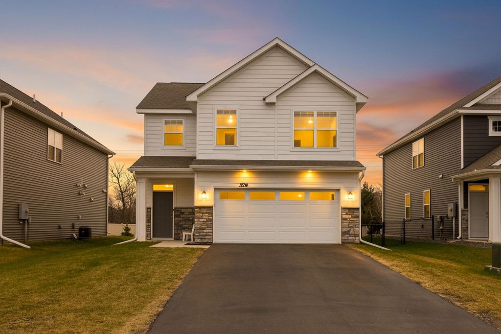 12714 Erskin Street NE, Blaine, MN 55449