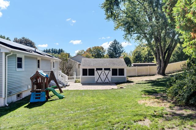 20 Shawn Drive, Bristol, CT 06010