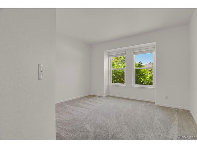 1209 Jodel Ln, Longmont, CO 80503