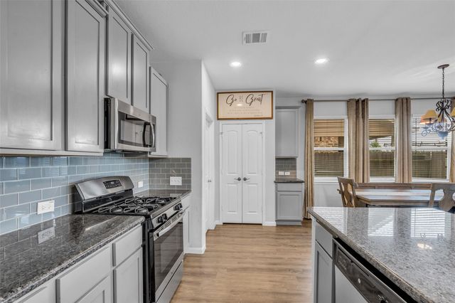 31410 Elkcreek Bend Drive, Hockley, TX 77447