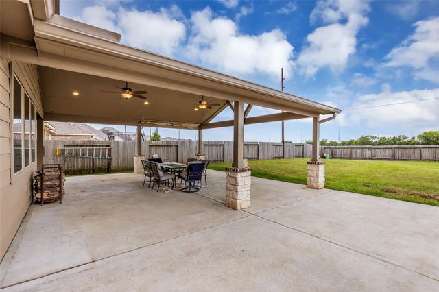 31410 Elkcreek Bend Drive, Hockley, TX 77447