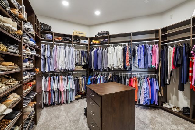 3806 Turnberry Drive, West Des Moines, IA 50265
