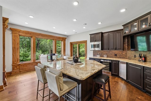 3806 Turnberry Drive, West Des Moines, IA 50265