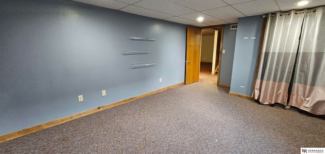 3073 S 72nd Avenue, Omaha, NE 68124