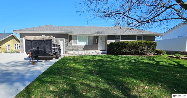 3073 S 72nd Avenue, Omaha, NE 68124