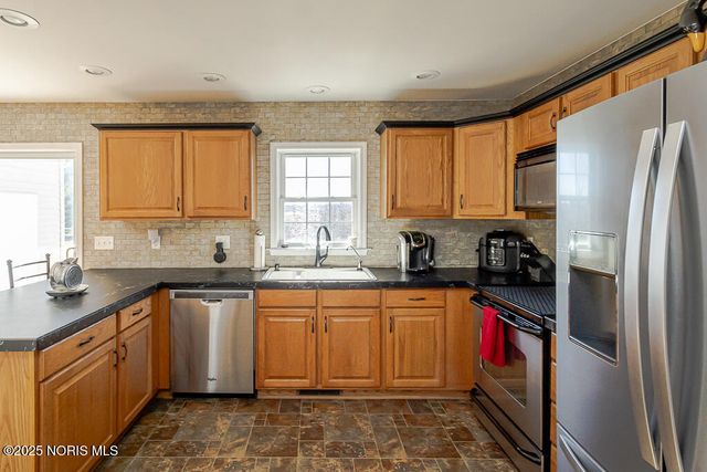 145 Lumbee Lane, Montpelier, OH 43543