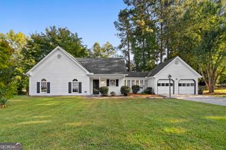 905 Burning Bush Drive, Loganville, GA 30052