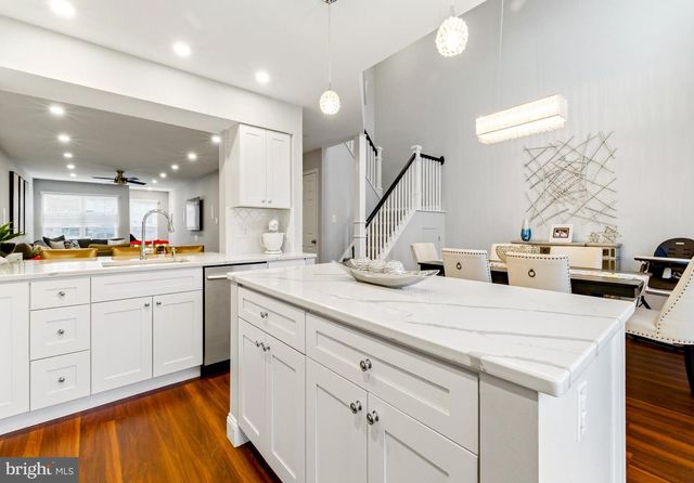 25 AUGUSTA LN, Blackwood, NJ 08012