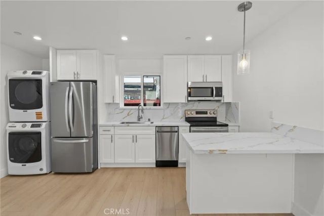 322 Leslie Way, Highland Park, CA 90042
