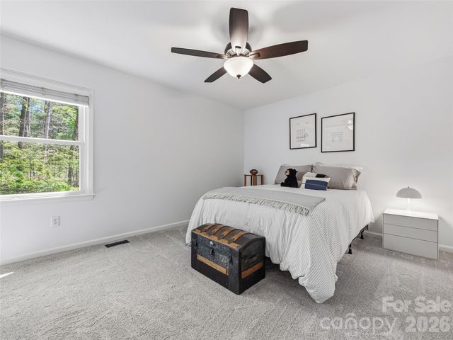 45 Sleepy Hollow Drive, Asheville, NC 28805