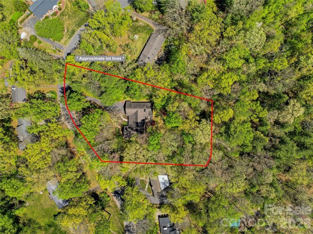 45 Sleepy Hollow Drive, Asheville, NC 28805