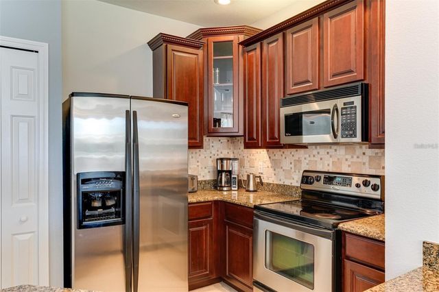 3450 PARKRIDGE CIRCLE 204, Sarasota, FL 34243