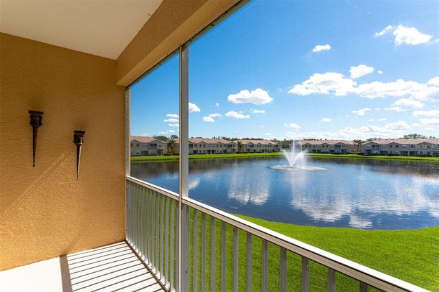 3450 PARKRIDGE CIRCLE 204, Sarasota, FL 34243