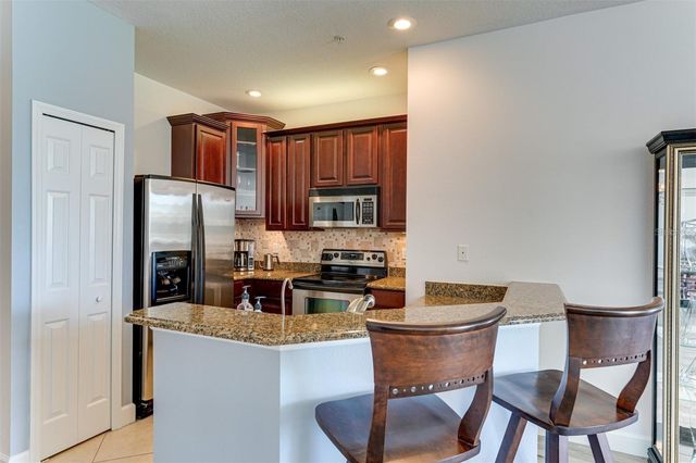 3450 PARKRIDGE CIRCLE 204, Sarasota, FL 34243