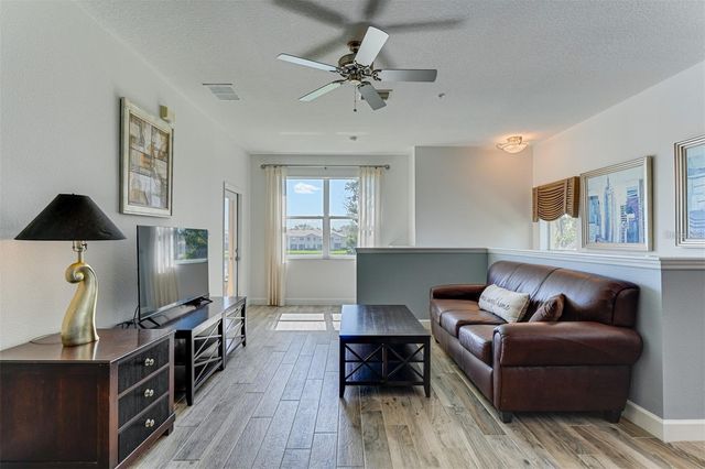 3450 PARKRIDGE CIRCLE 204, Sarasota, FL 34243