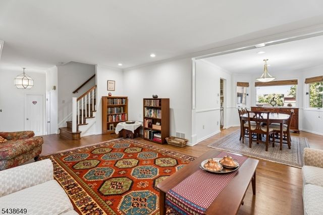 7 Christina Ct, Madison Boro, NJ 07940