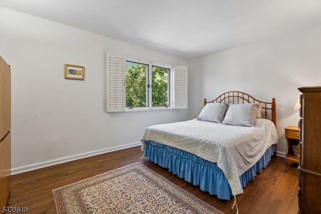 7 Christina Ct, Madison Boro, NJ 07940