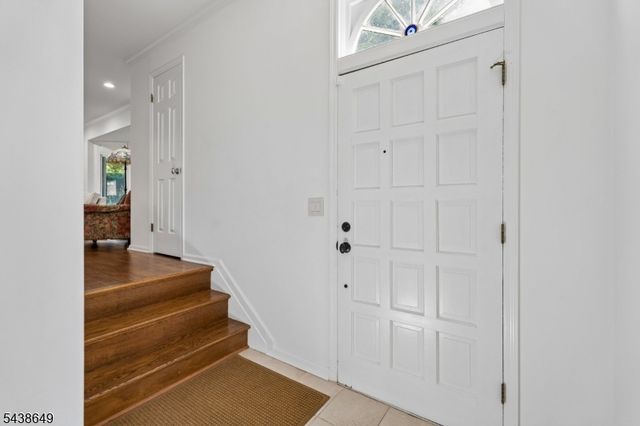 7 Christina Ct, Madison Boro, NJ 07940