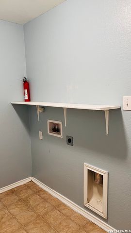 10227 Dixon Wood, San Antonio, TX 78245