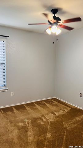 10227 Dixon Wood, San Antonio, TX 78245