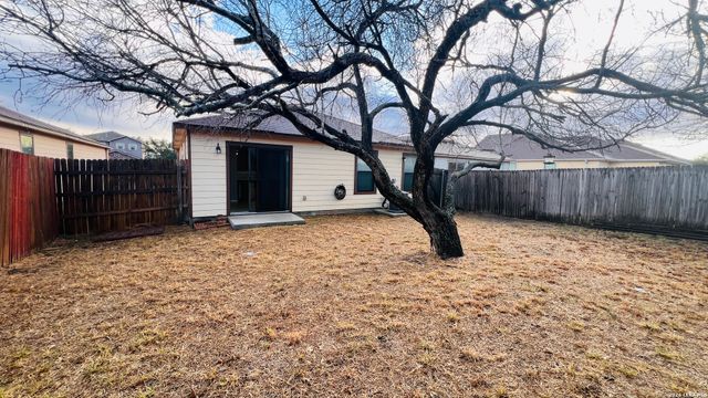 10227 Dixon Wood, San Antonio, TX 78245