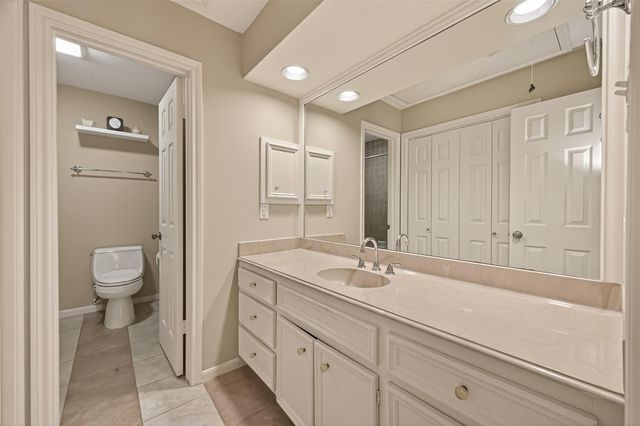 2413 Potomac Drive D, Houston, TX 77057