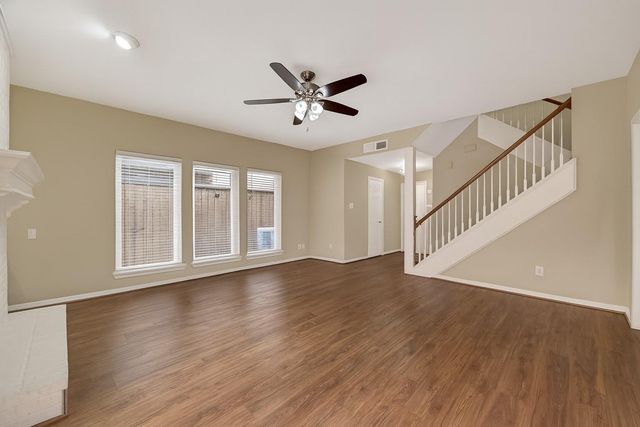 2413 Potomac Drive D, Houston, TX 77057