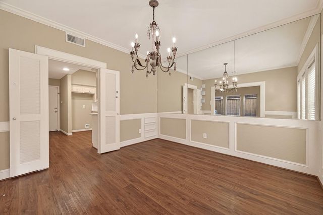 2413 Potomac Drive D, Houston, TX 77057