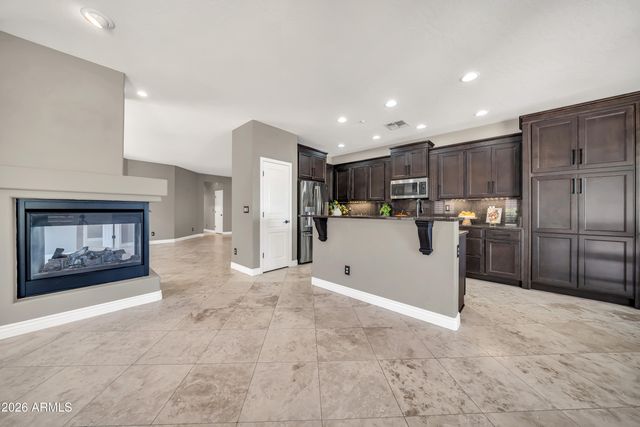 2812 W REEDY CREEK Drive, Anthem, AZ 85086