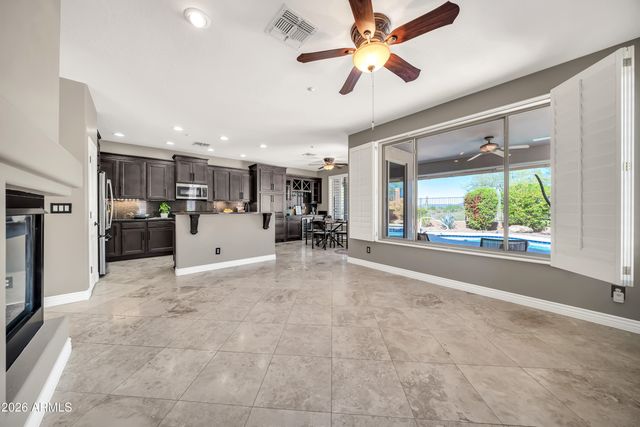 2812 W REEDY CREEK Drive, Anthem, AZ 85086