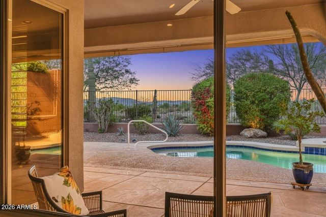 2812 W REEDY CREEK Drive, Anthem, AZ 85086
