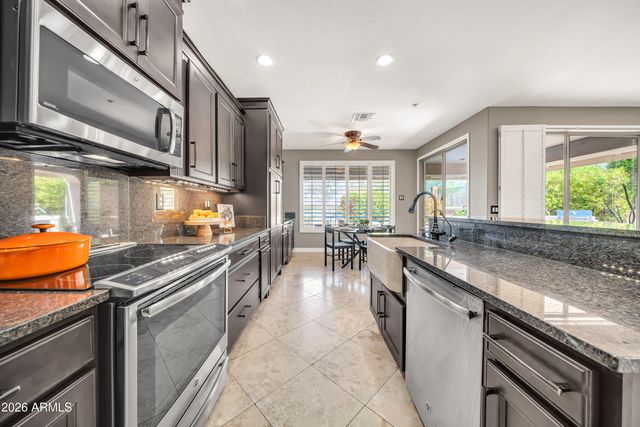 2812 W REEDY CREEK Drive, Anthem, AZ 85086