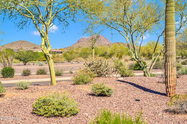 2812 W REEDY CREEK Drive, Anthem, AZ 85086