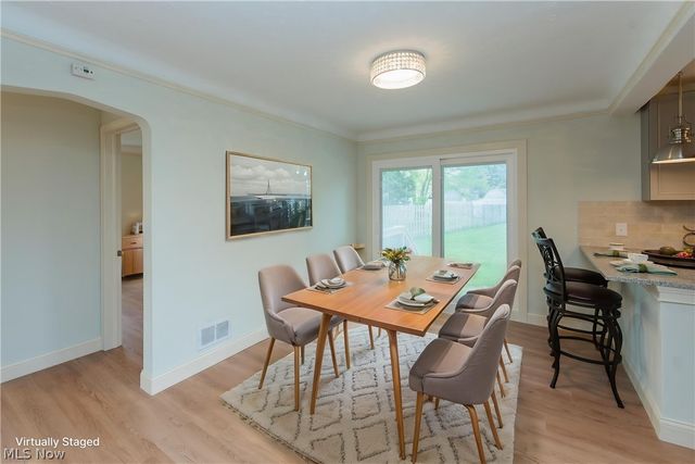5906 Twin Lakes Drive, Parma, OH 44129